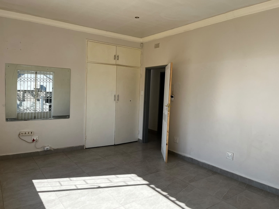3 Bedroom Property for Sale in Flamwood North West